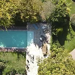 Le Chateau - Chateau Le Noble Дом отдыха Saint-Germain-du-Puch