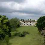 Le Chateau - Chateau Le Noble *