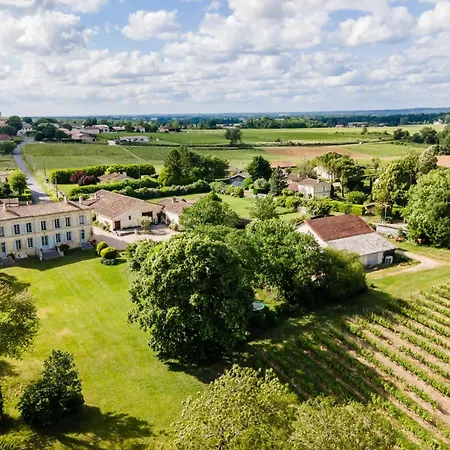 Le Chateau - Chateau Le Noble 펜션 Saint-Germain-du-Puch