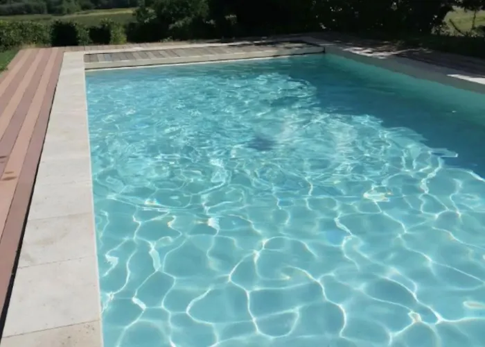 Le Château - Château Le Noble *