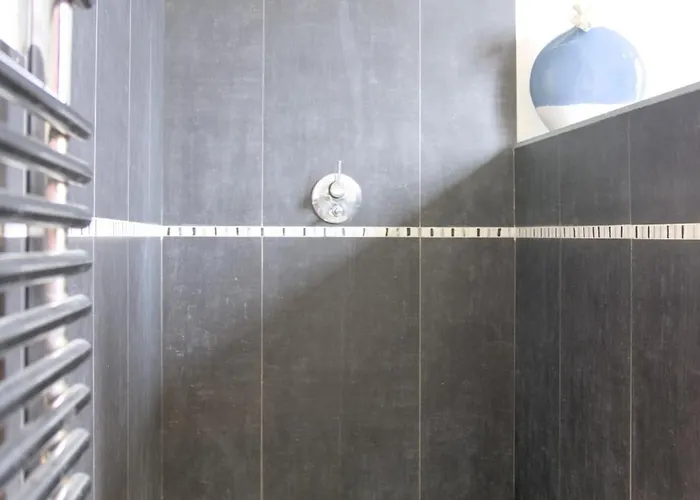 Le Château - Château Le Noble